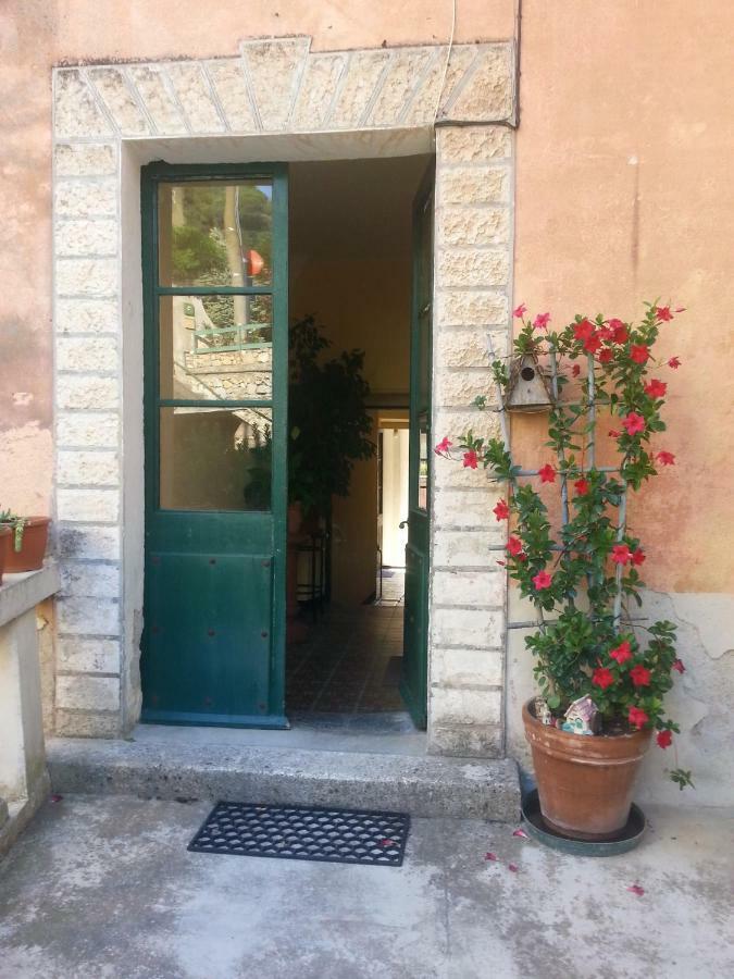 Via Cavasola Leilighet Finale Ligure Eksteriør bilde